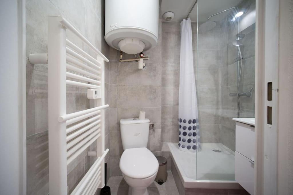 Fully Equipped Apartment 2 To 4 People St Charles Marseille Ngoại thất bức ảnh